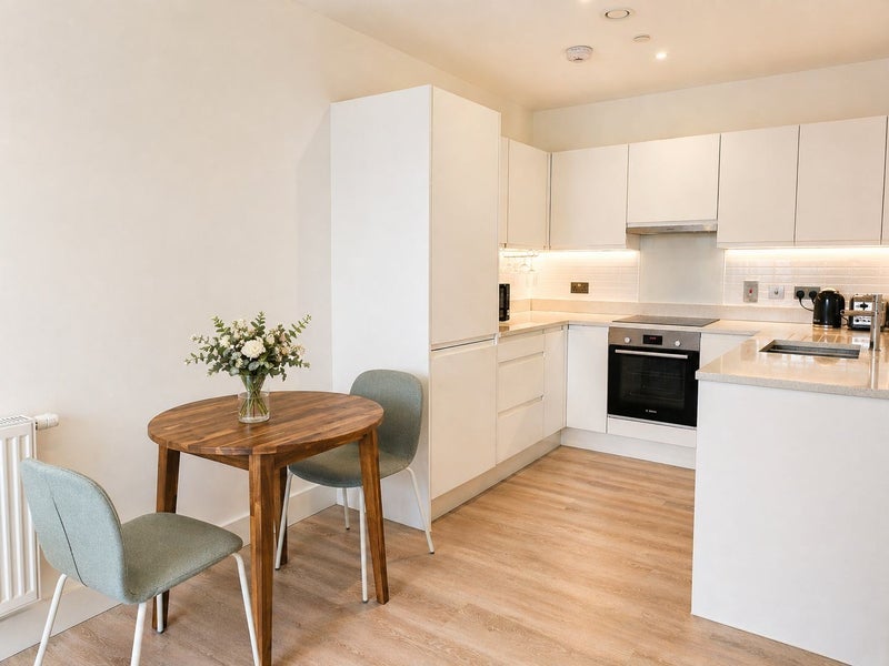 Flat Town Place in Greater London