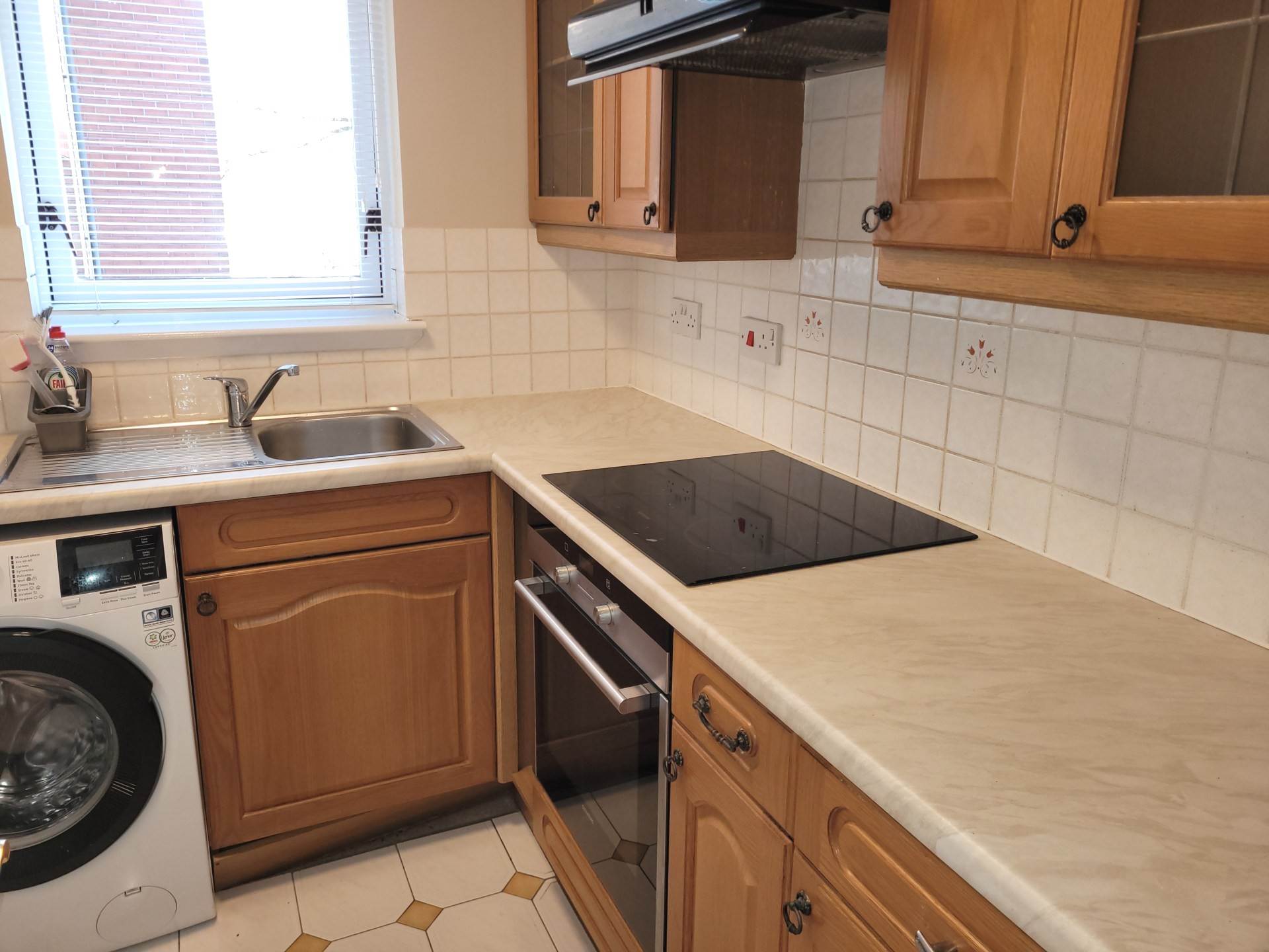 Flat Old Mill Court in Duntocher