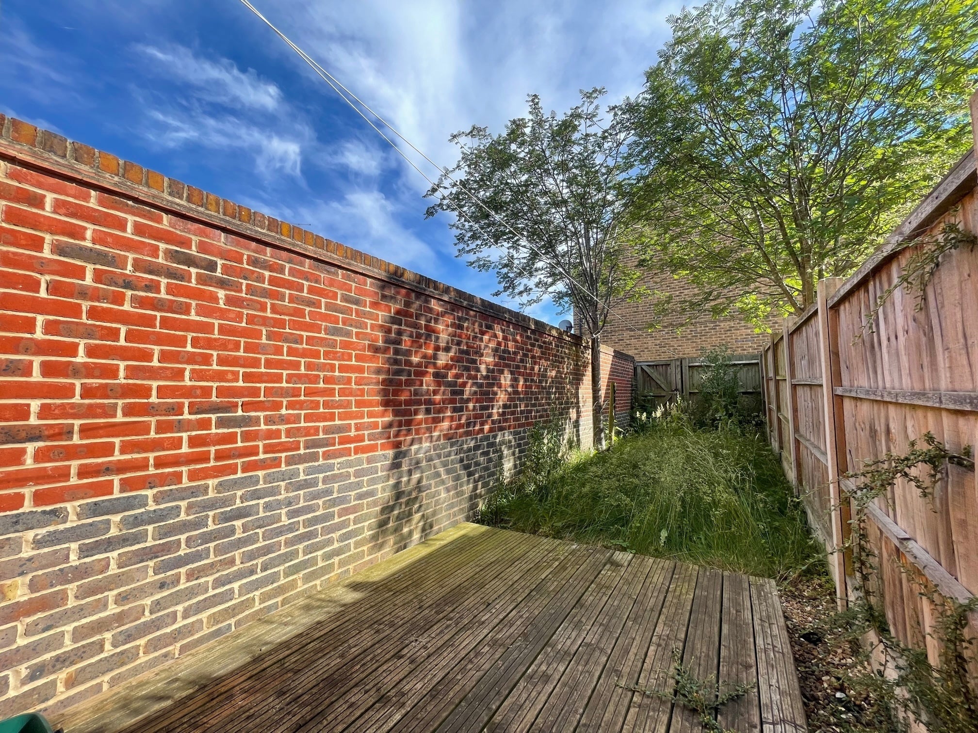 Flat Chelsea Road in Fairford Leys