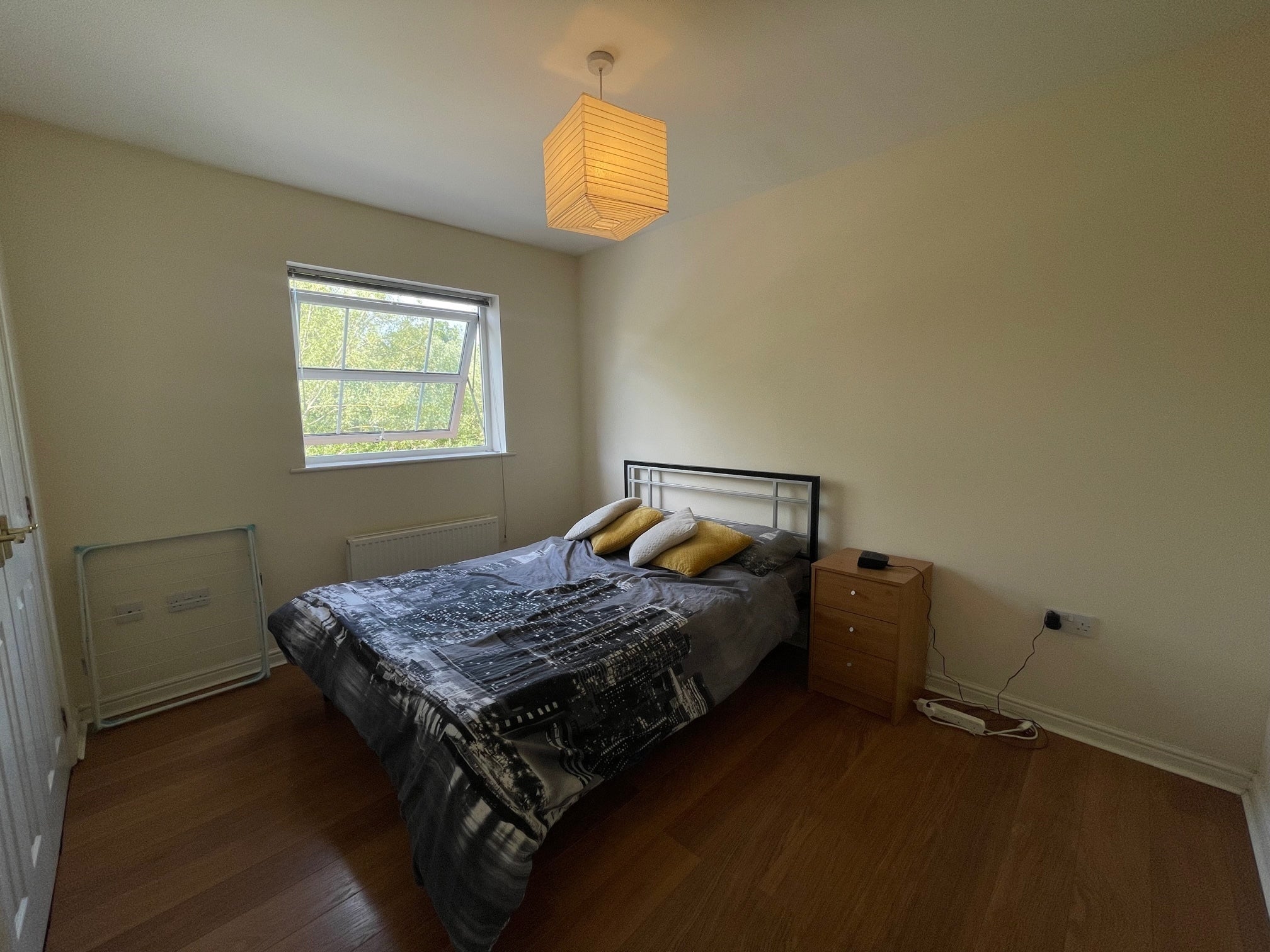 Flat Chelsea Road in Fairford Leys