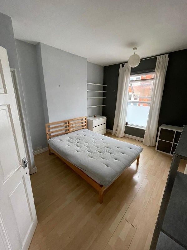 Room Colborn Street in Nottingham