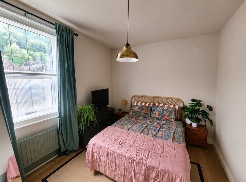 Room Lily Street in Calderdale