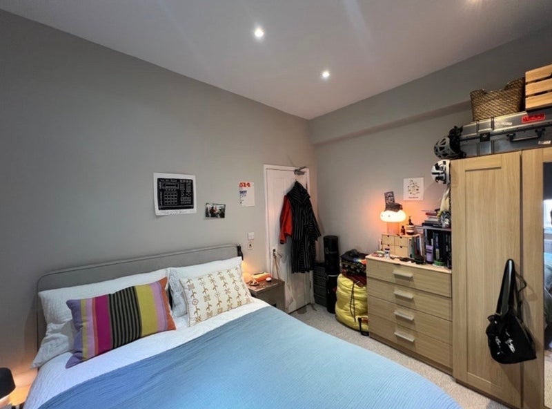 Room Lugard Road in Greater London
