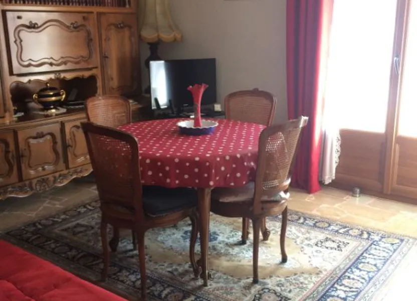 Appartement Ancien Chemin de Toulon à Sanary-sur-Mer