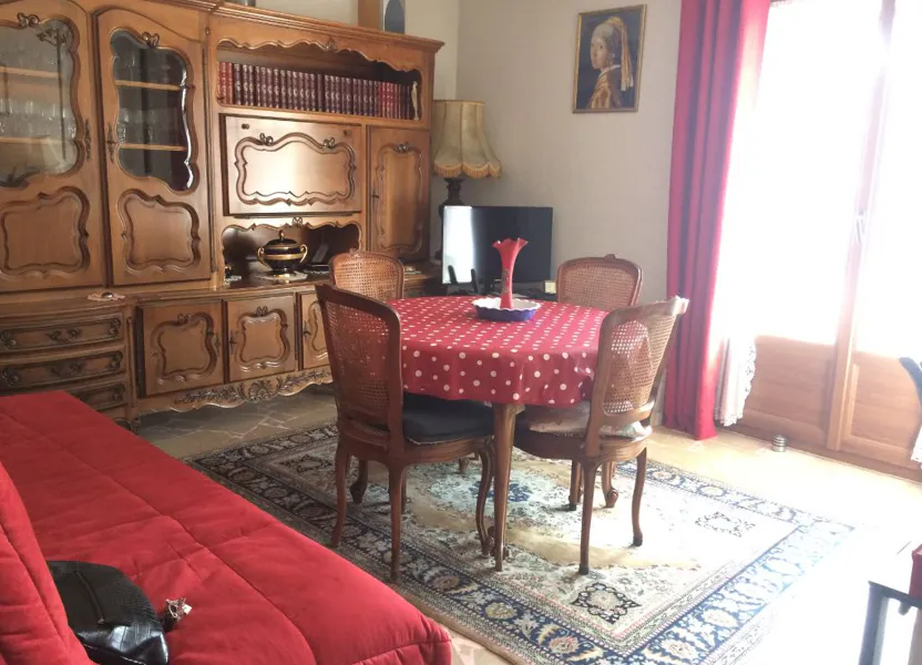 Appartement Ancien Chemin de Toulon à Sanary-sur-Mer