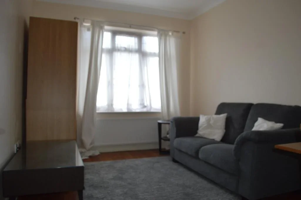 Room Martock Gardens in Greater London