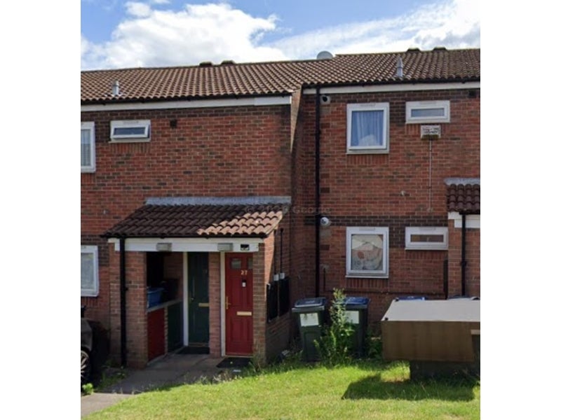 Flat Honeswode Close in Birmingham