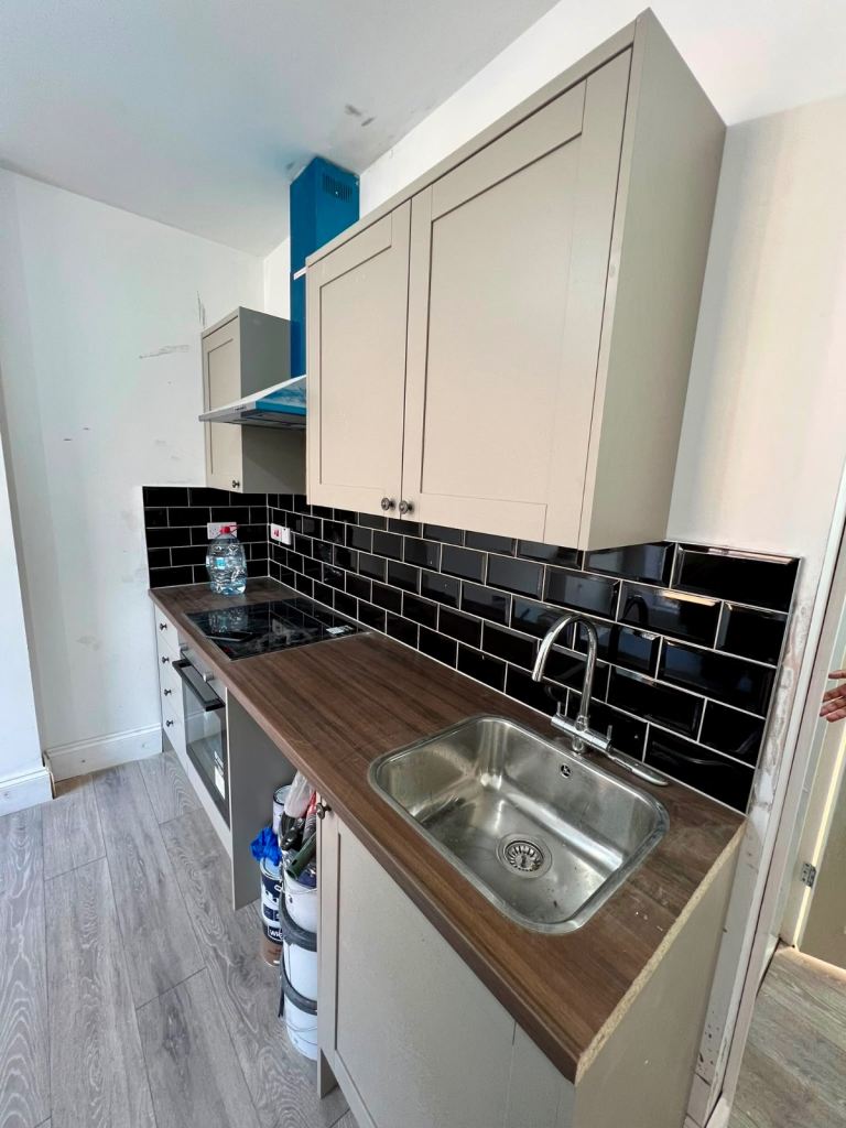 Flat Amberley Road in City of Westminster