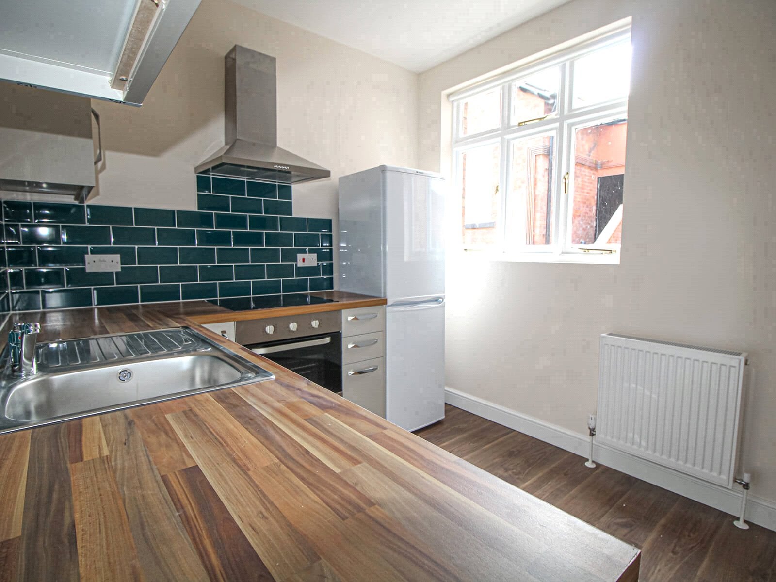 Flat Clarendon Road in Leeds