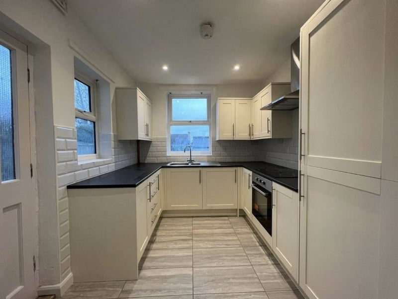 Room Waldeck Road in Nottingham