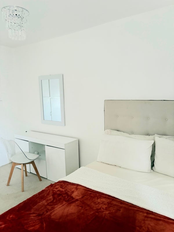 Room Reginald Road in Greater London