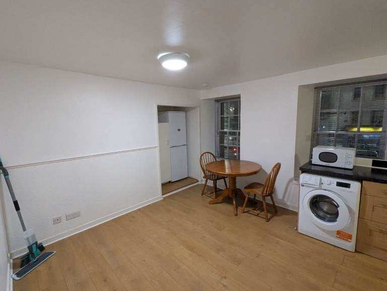 Flat Burnside in Haddington