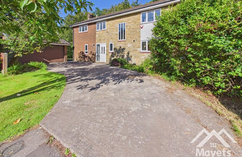 House Heathfield Park in Blackburn