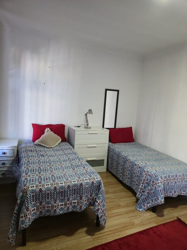 Room Bond Street in Greater London