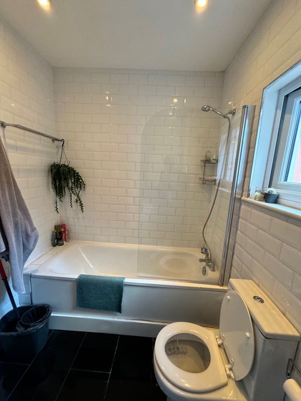Room Green Lanes in Greater London