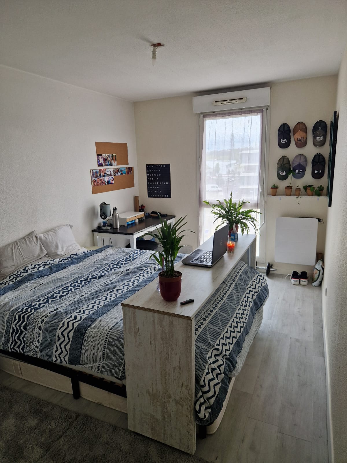 Chambre Rue Robert Caumont à Bordeaux