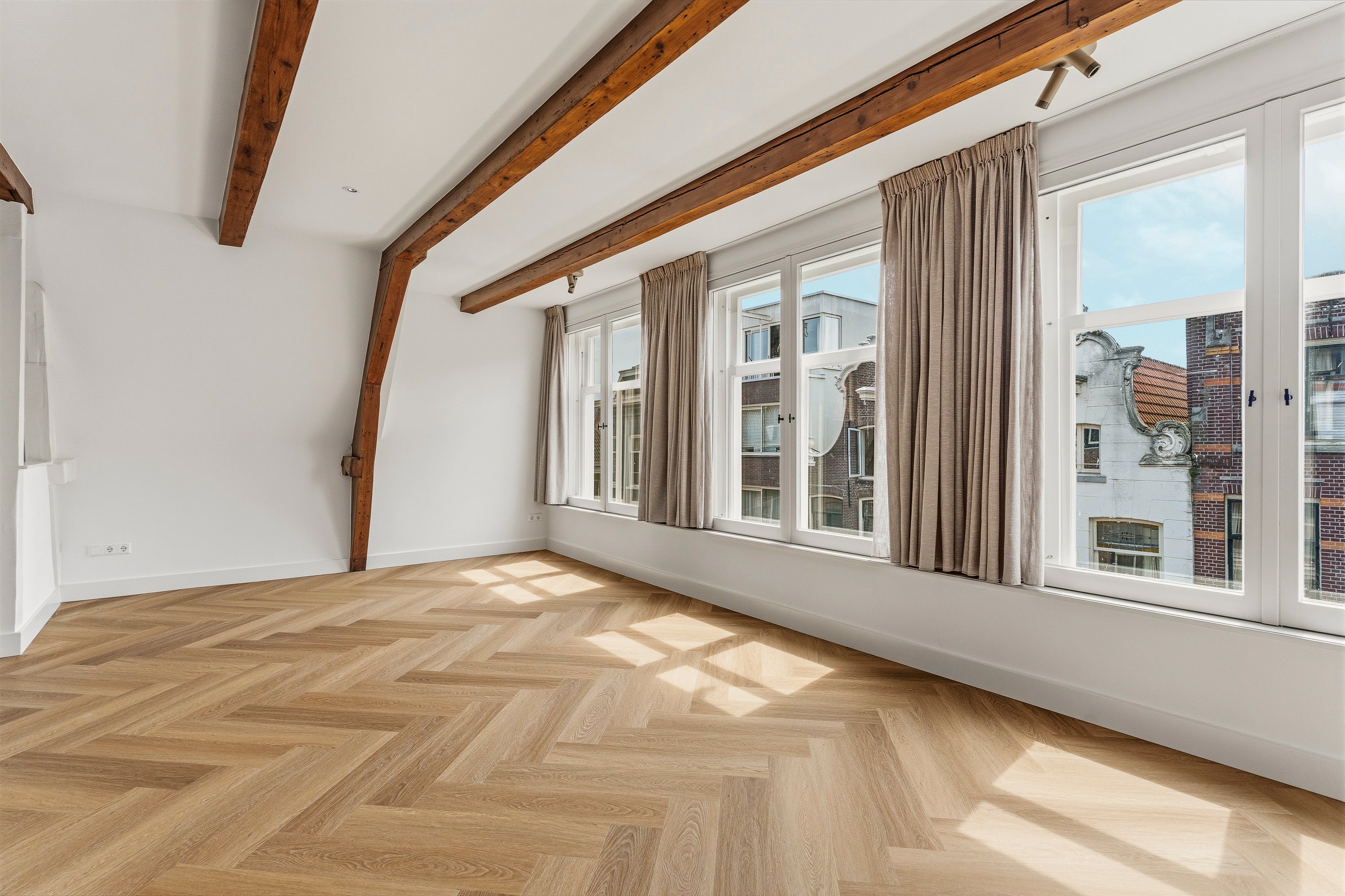 Appartement te huur: Haarlemmerstraat, Amsterdam