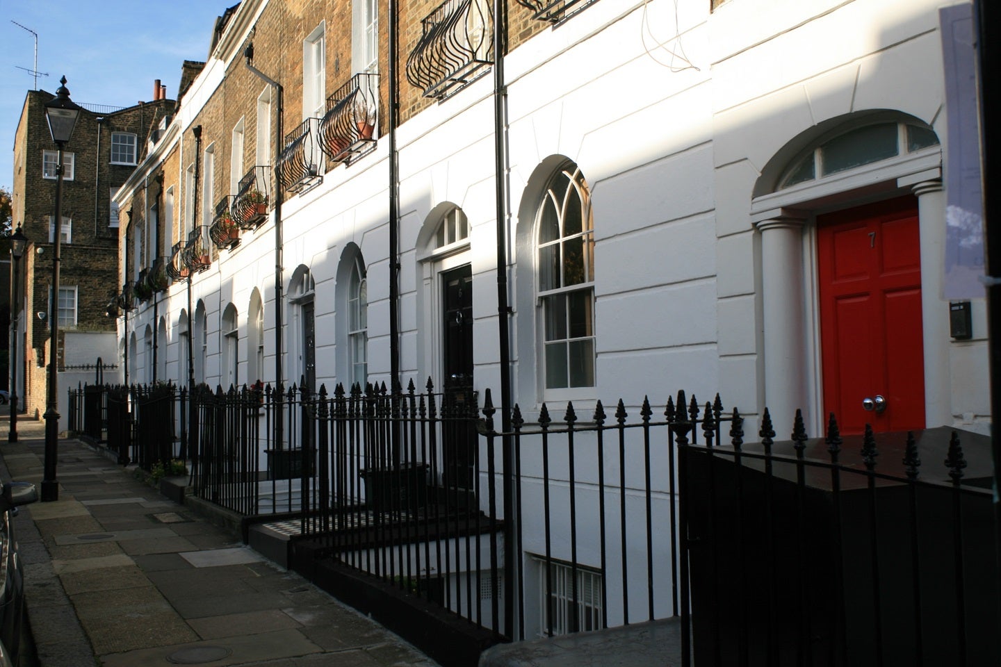 Flat Elia Street in Greater London
