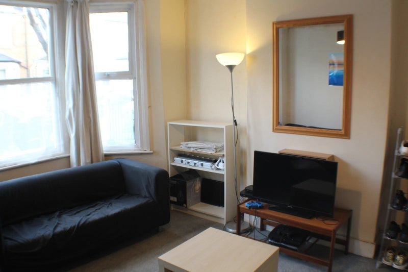 Room Coningsby Road in Greater London