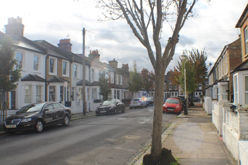 Room Coningsby Road in Greater London