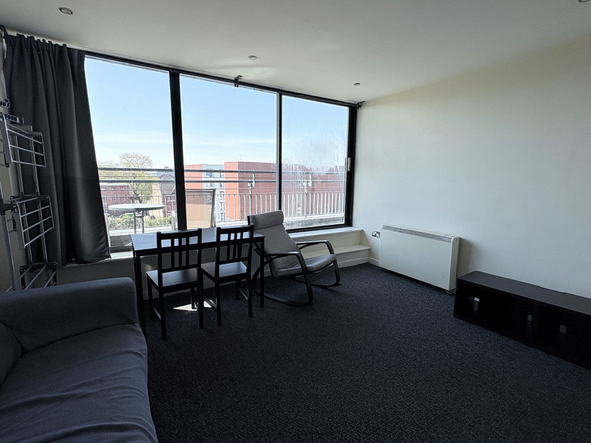 Flat Rea Place in Birmingham