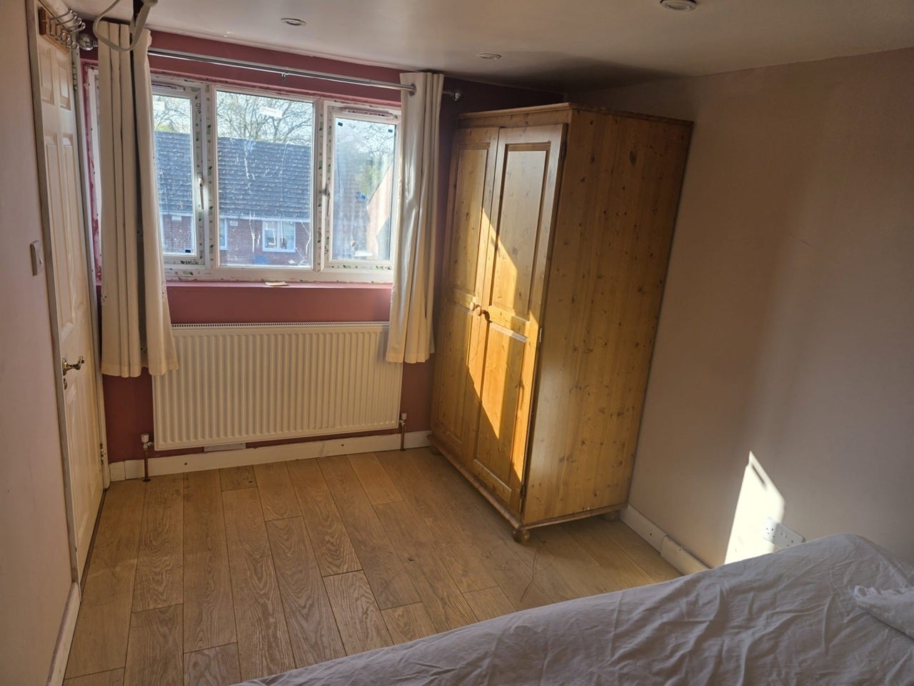 Room Trent Road in Slough