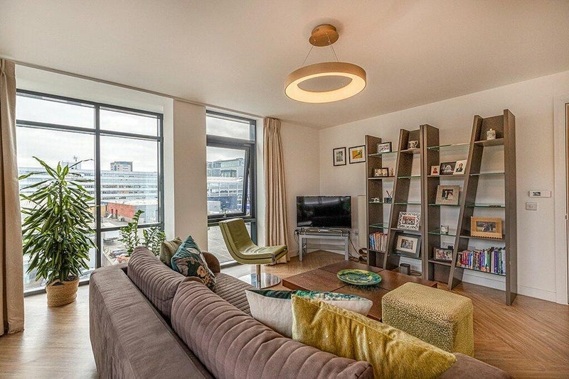 Room Minerva Street in Glasgow