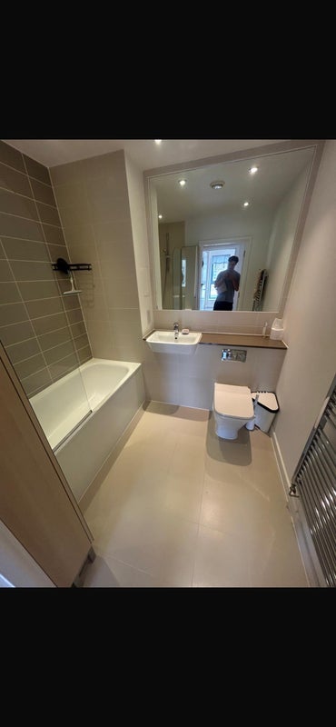 Room Rushton Walk in Greater London