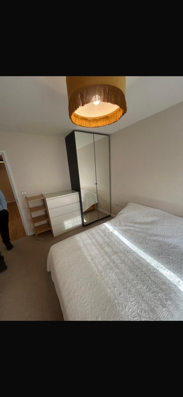 Room Rushton Walk in Greater London