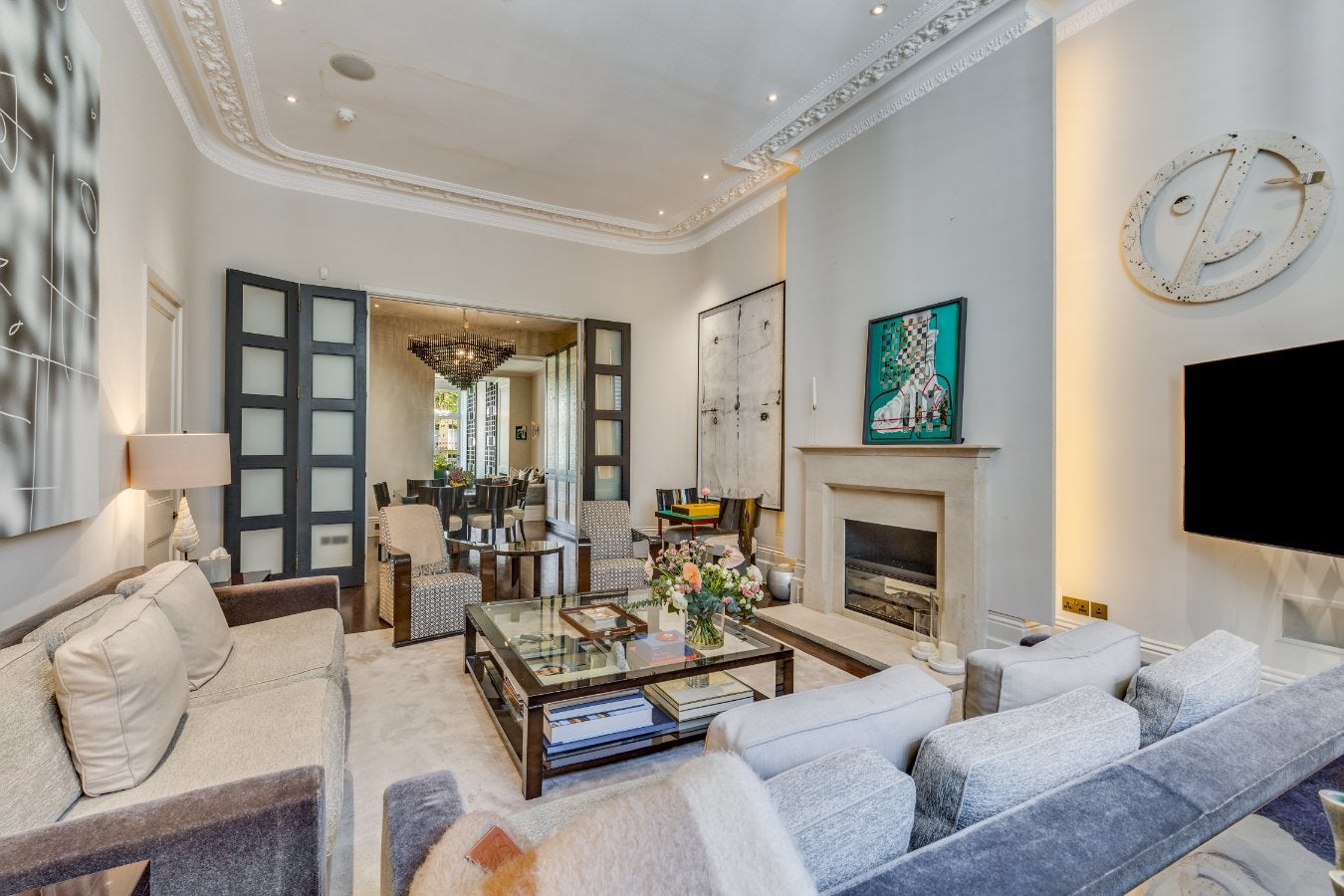 Flat Wedderburn Road in Greater London
