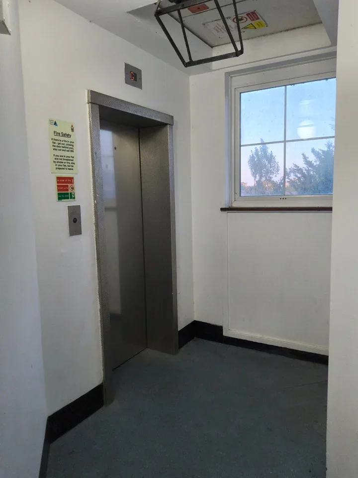 Flat Darenth Road in Greater London