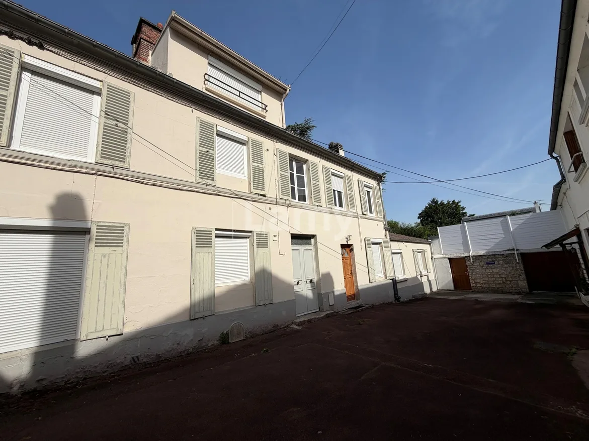 Flat Rue du Connétable in Chantilly
