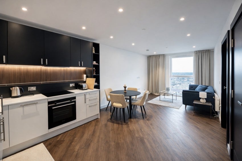 Flat London Road in Borough of Spelthorne