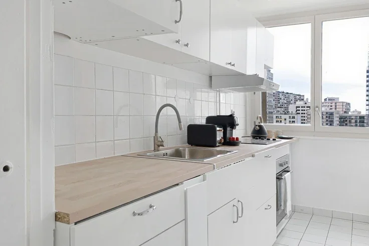 Appartement Place des Fêtes à Paris
