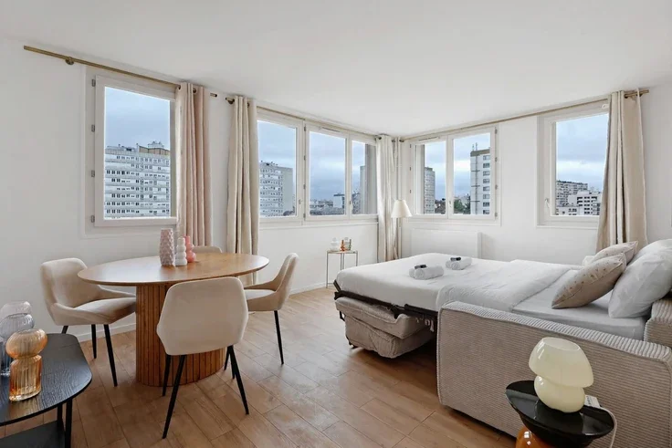 Appartement Place des Fêtes à Paris