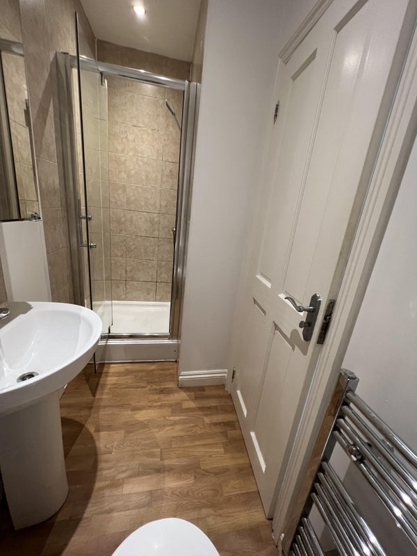Room Ladysmith Street in Nottingham