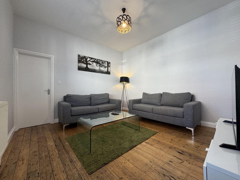 Room Ladysmith Street in Nottingham