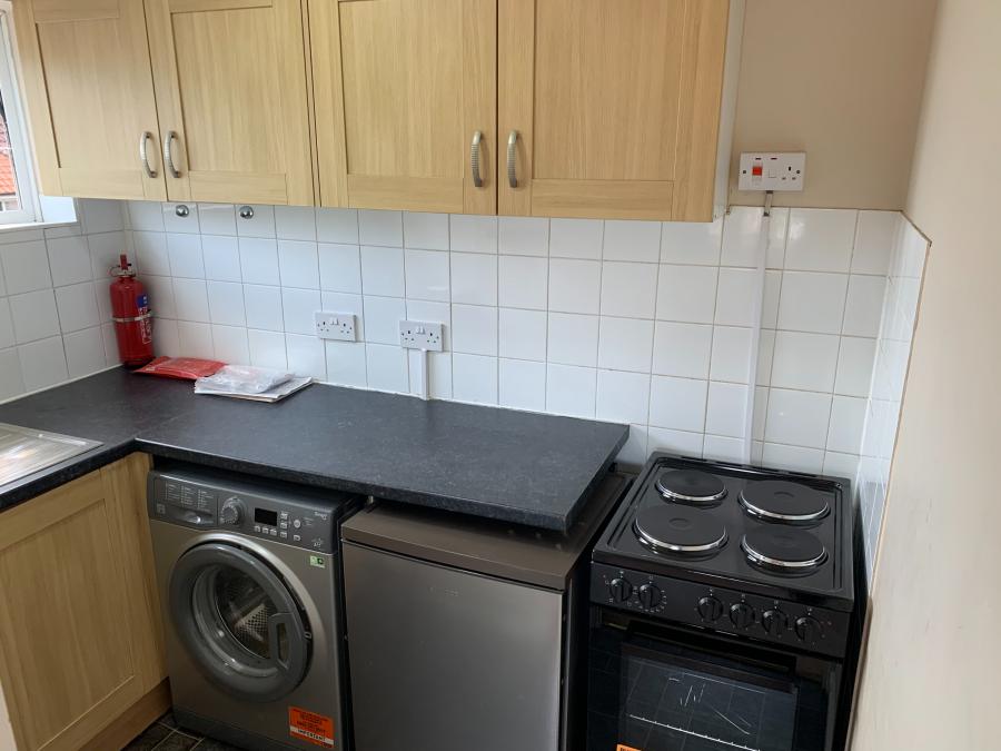 Flat Thackeray Road in Southampton