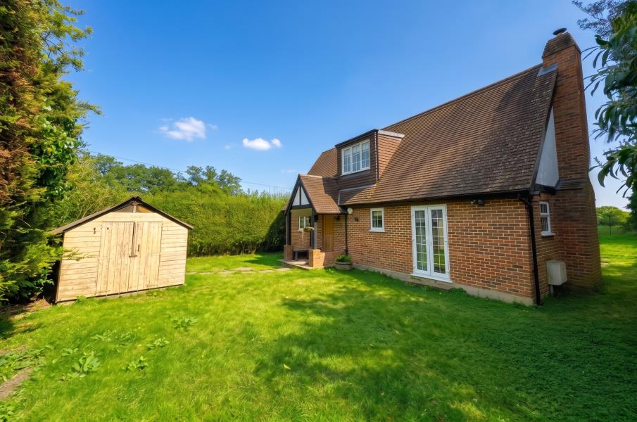 House Berry Lane in Woking