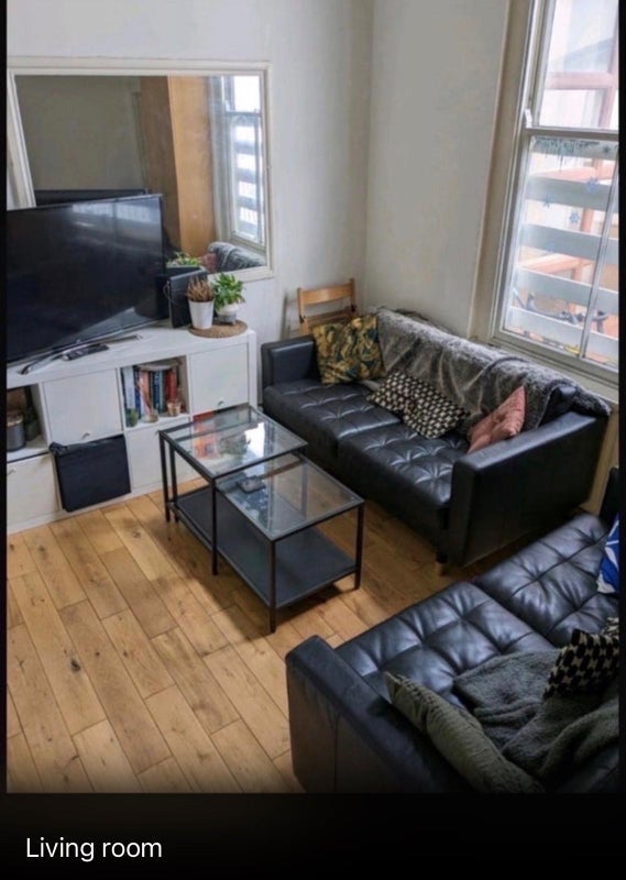 Room Pentonville Road in Greater London