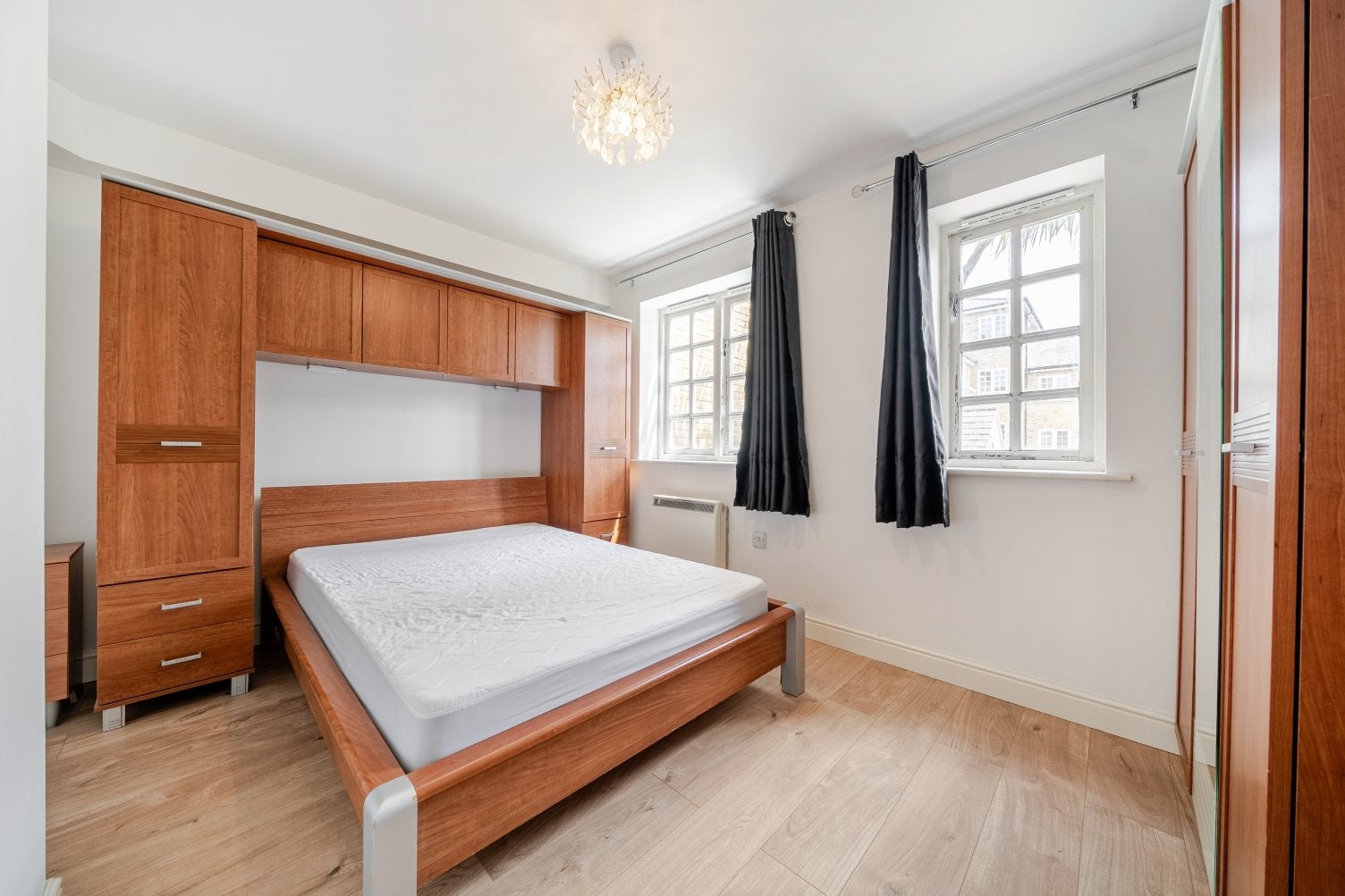 Flat Gilbert Close in Greater London