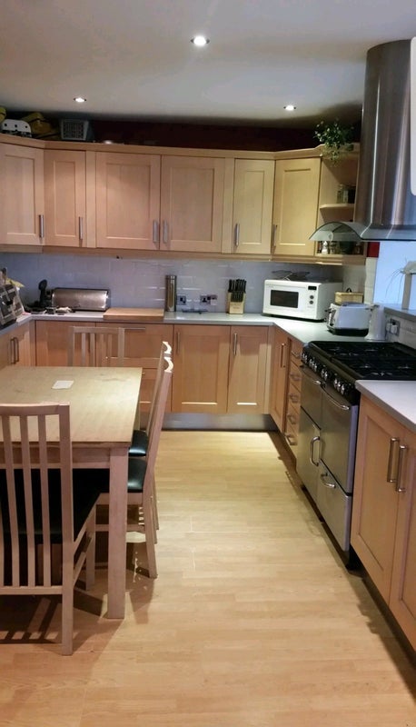 Room Frodesley Road in Birmingham