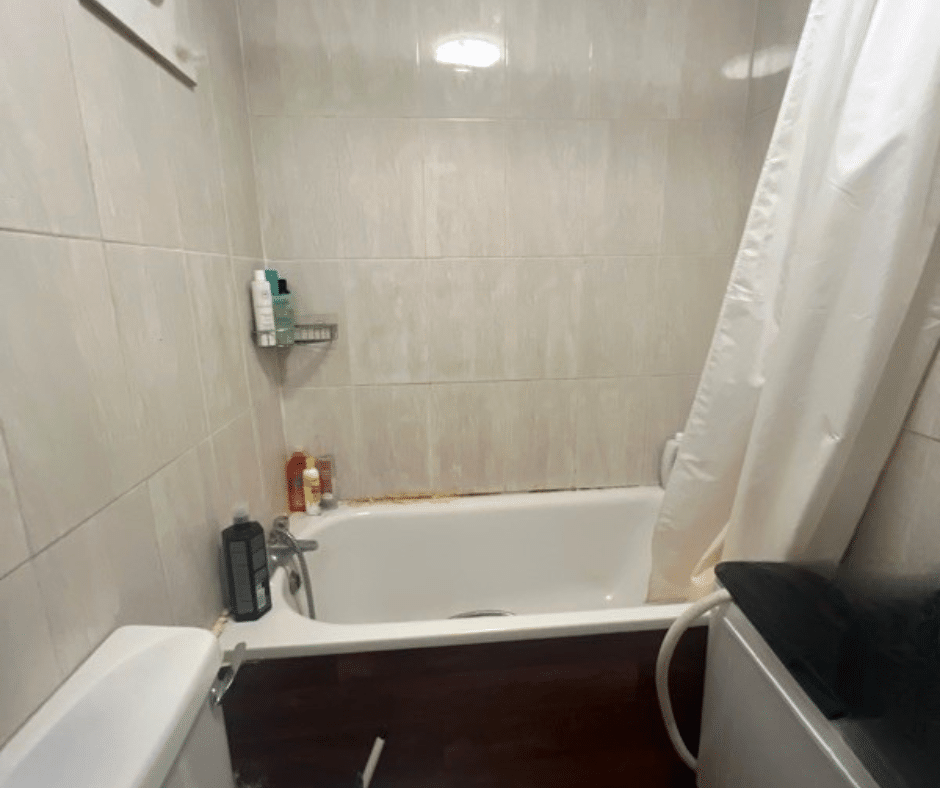 Flat Milburn Lane in Greater London