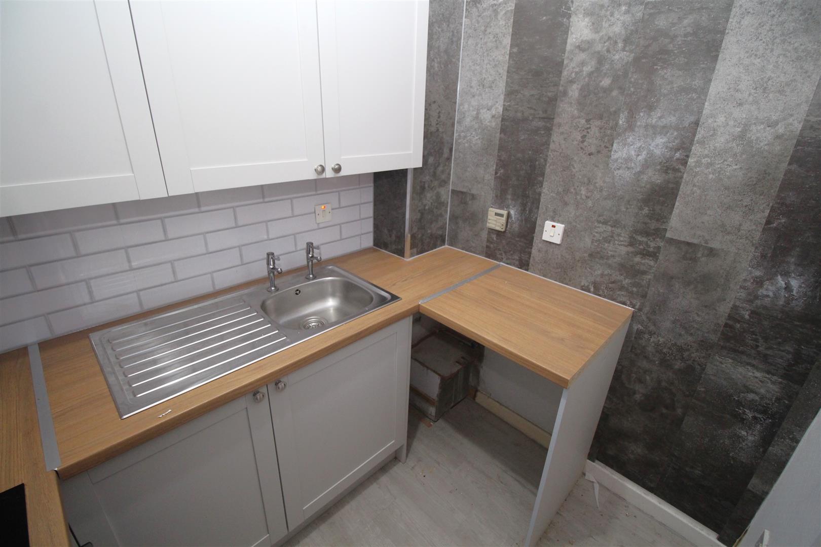 Flat Newton Street in Greenock