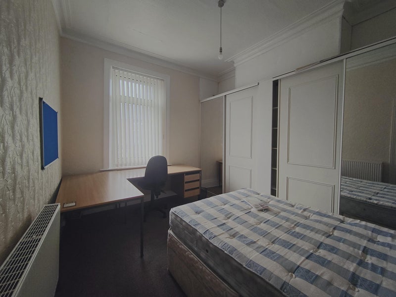 Room Chester Road in Sunderland