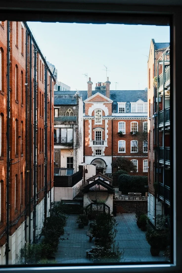 Flat Martlett Court in City of Westminster