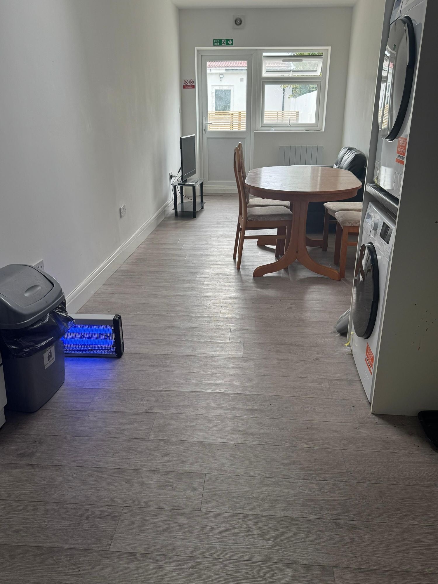 Flat Lammas Avenue in Greater London