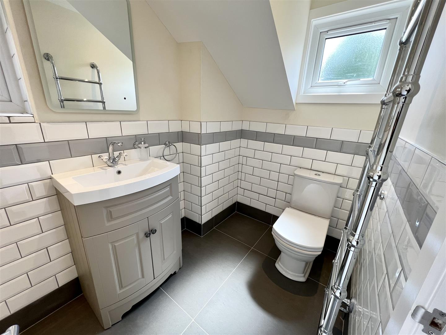 Flat Oakfield Road in Greater London