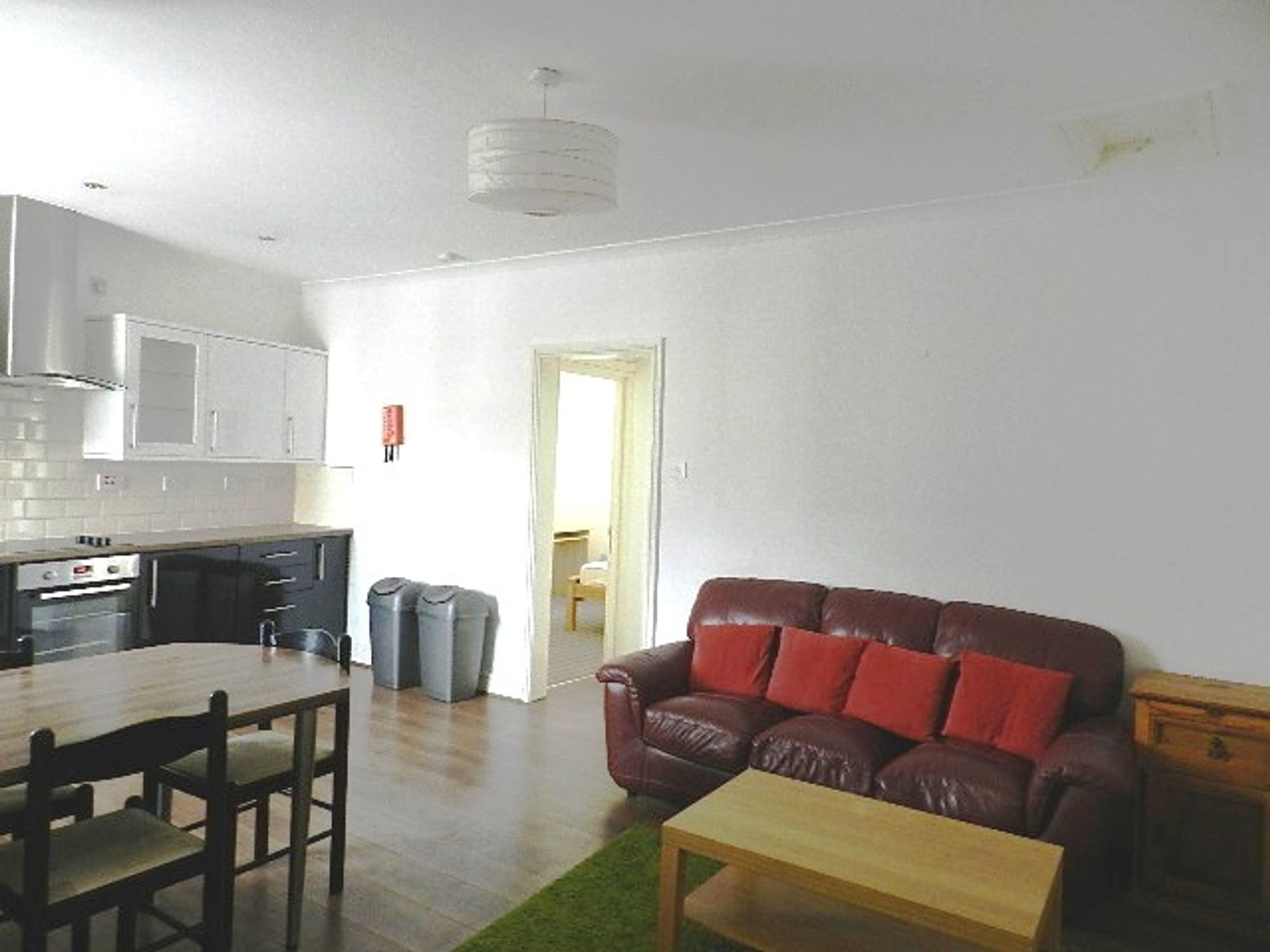 Flat Crwys Road in Cardiff