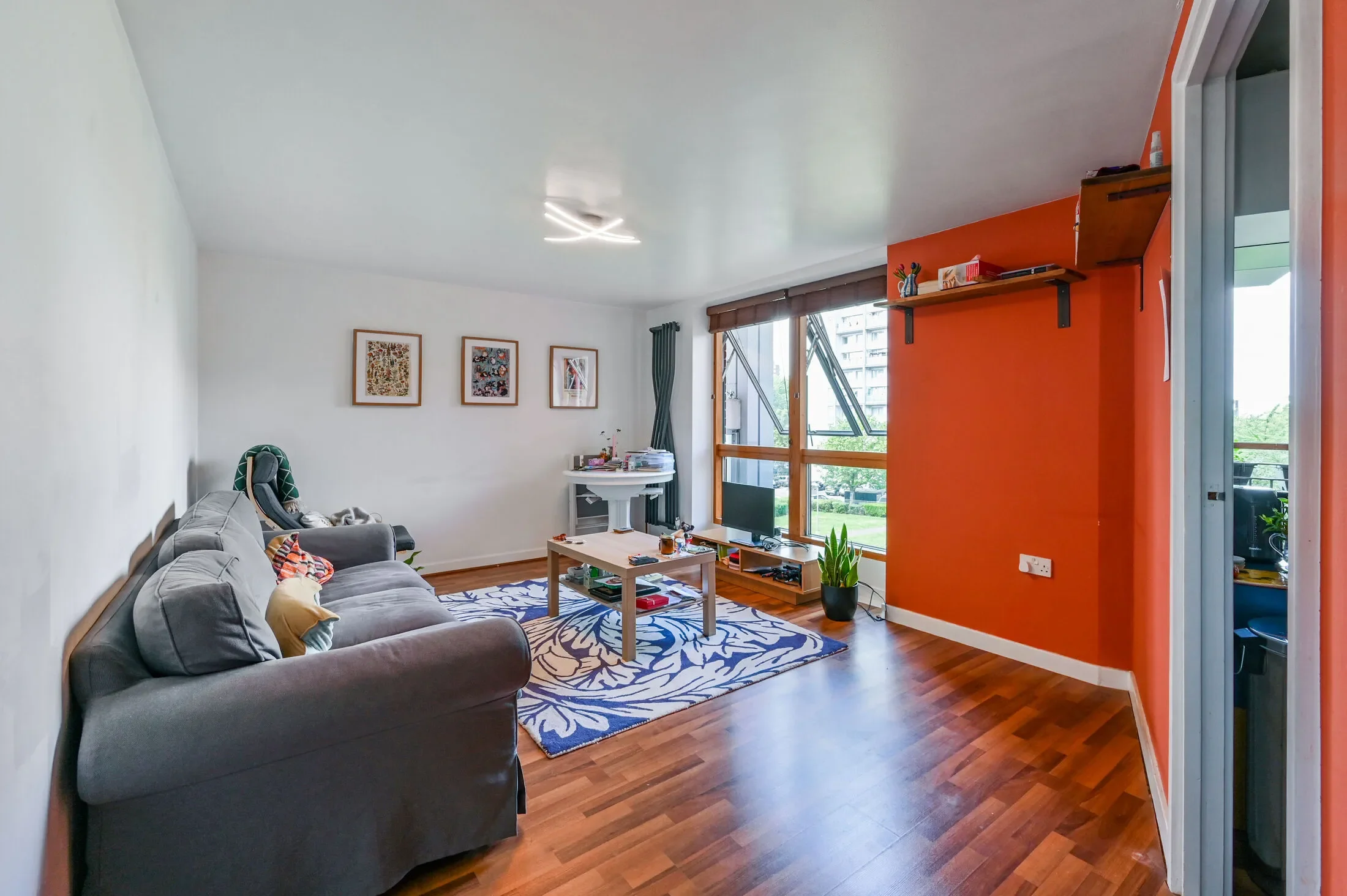 Flat Alfred Road in City of Westminster